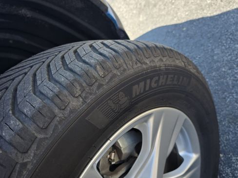 Used 2021 Toyota RAV4 LE w/ Protection Package (TMS) image 27