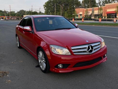 Used 2009 Mercedes-Benz C 300 4MATIC Sedan image 5