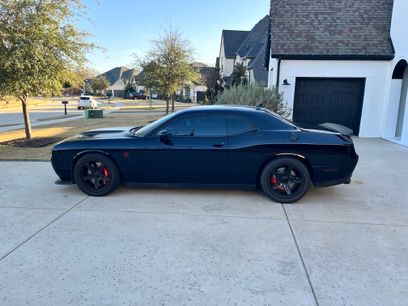 Used 2016 Dodge Challenger SRT Hellcat