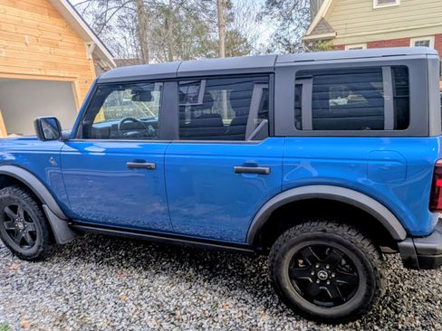 Used 2024 Ford Bronco Black Diamond image 4