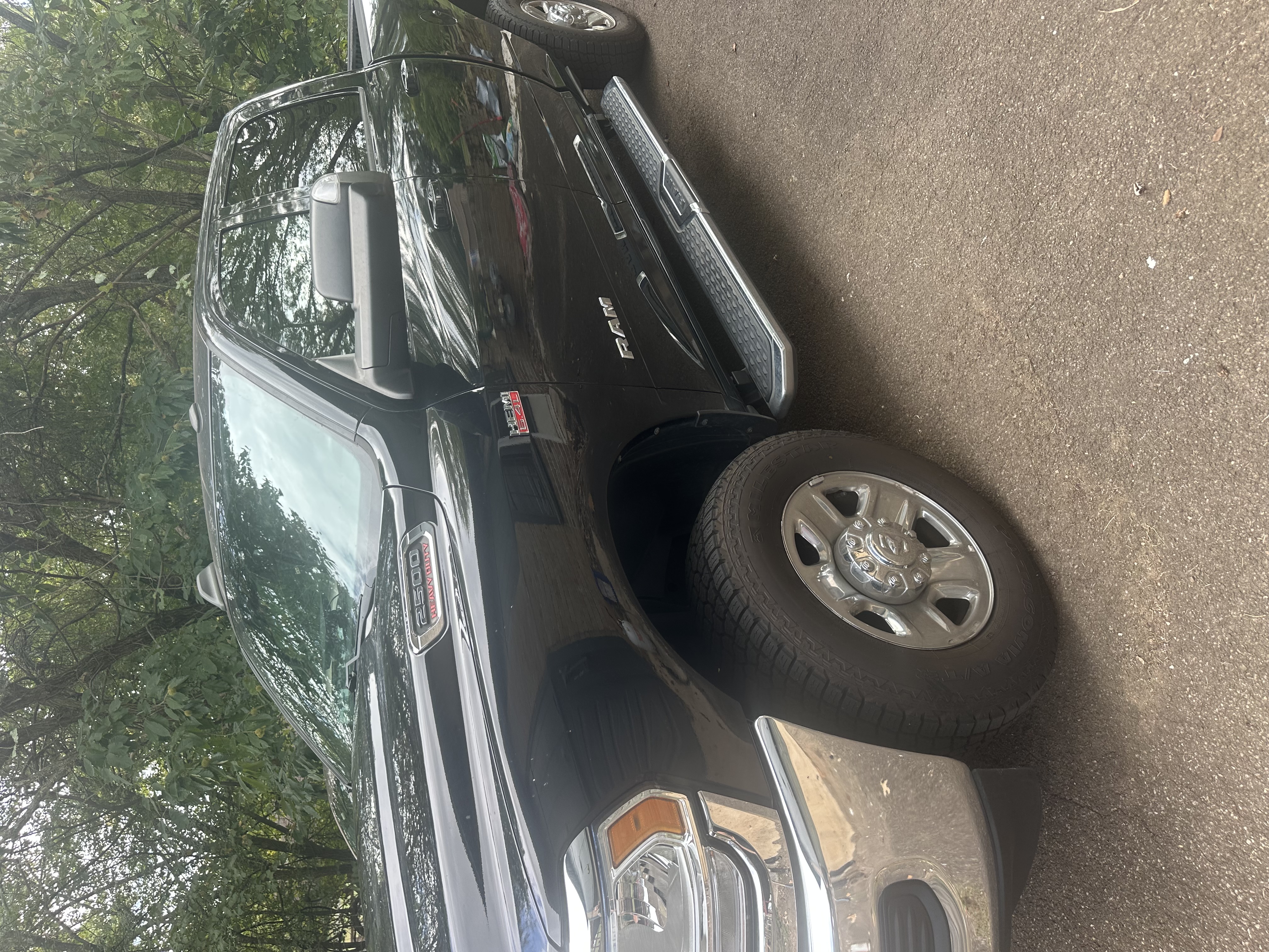 Used 2021 RAM 2500 Big Horn AWD/4WD image 4