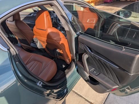 Used 2021 Maserati Ghibli S GranSport image 6