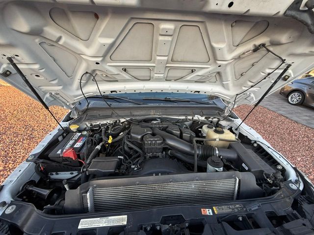 Used 2016 Ford F250 XL w/ Power Equipment Group AWD/4WD image 16