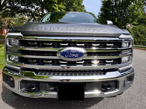 Used 2025 Ford F250 Lariat w/ Lariat Ultimate Package AWD/4WD image 2