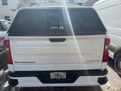 Used 2022 Chevrolet Silverado 1500 Custom image 6