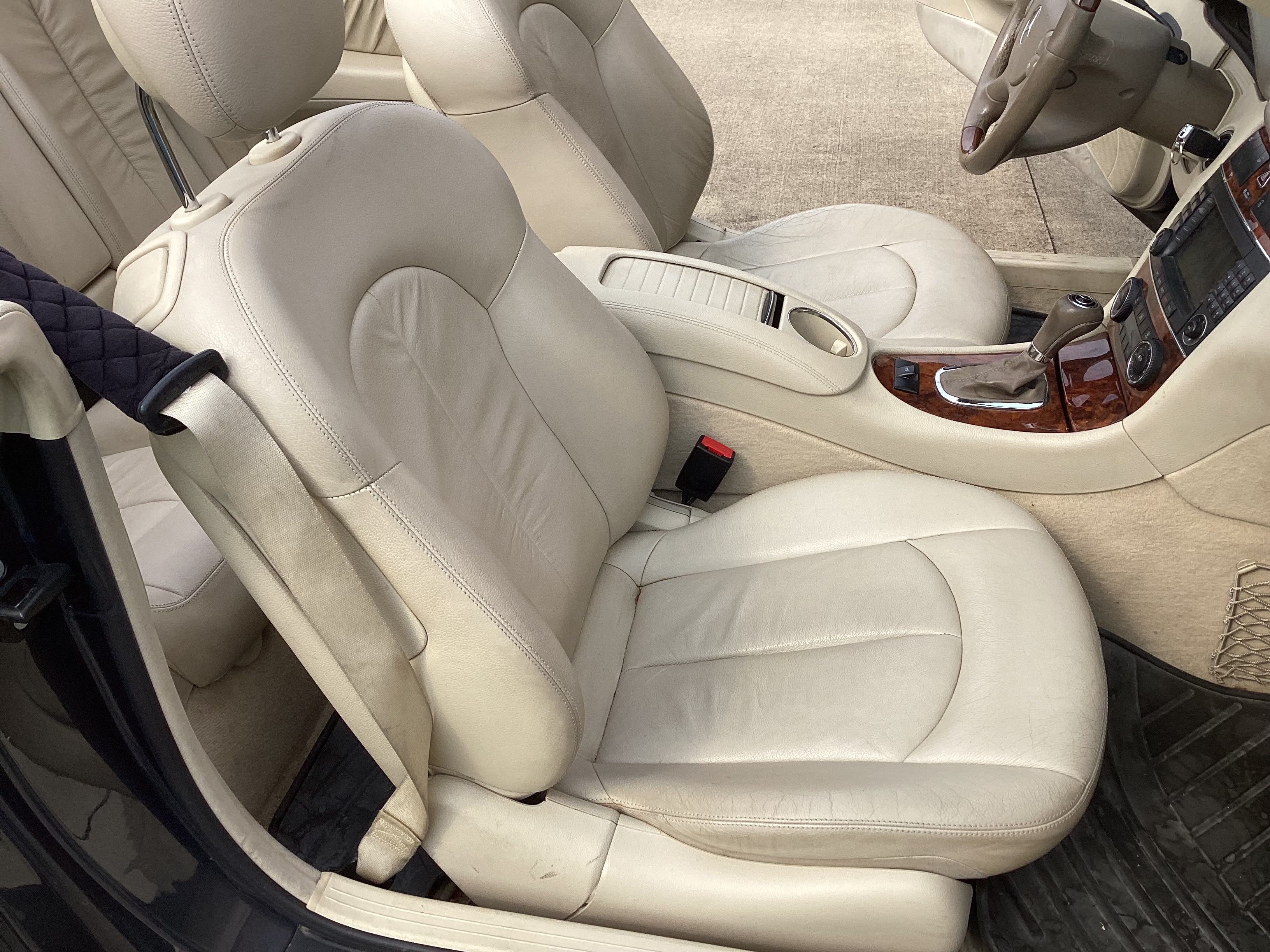 Used 2008 Mercedes-Benz CLK 350 Cabriolet image 17