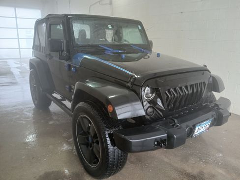 Used 2017 Jeep Wrangler Sport image 5