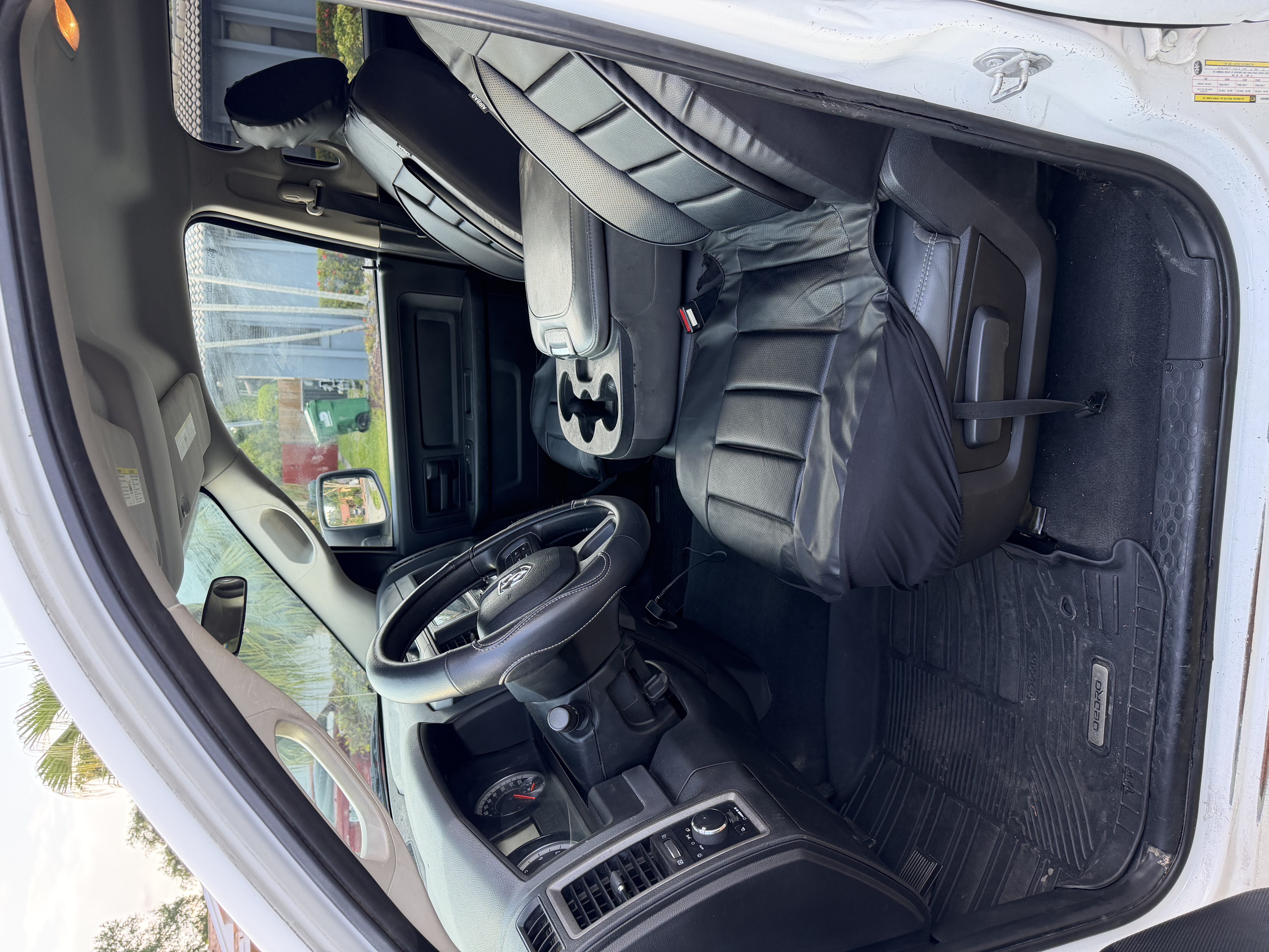 Used 2017 RAM 1500 Tradesman RWD image 9