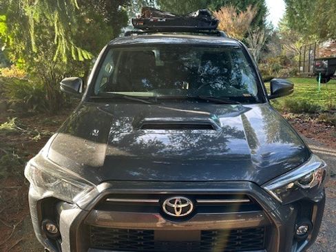 Used 2021 Toyota 4Runner TRD Off-Road Premium w/ Moonroof Package image 1