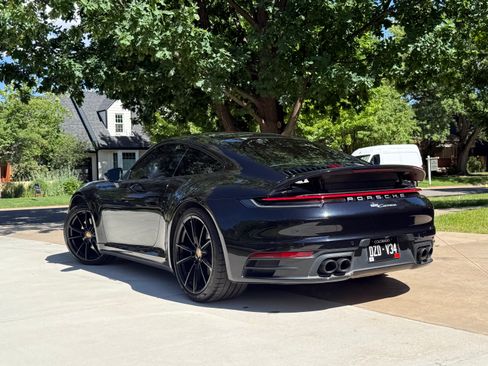 Used 2021 Porsche 911 Carrera image 8