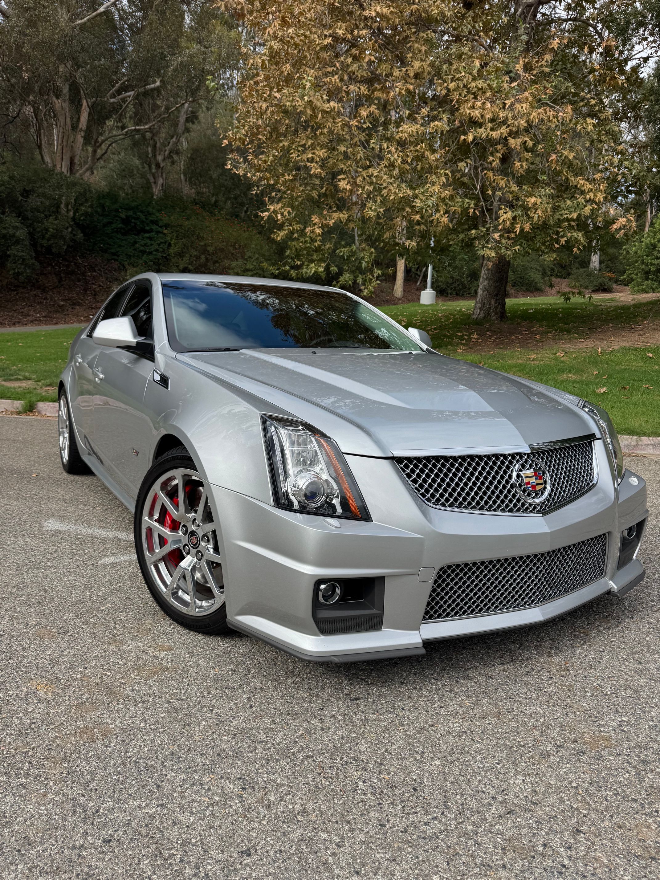 Used 2014 Cadillac CTS V RWD image 1