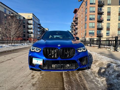 Used 2022 BMW X5 M w/ Competition Package image 2