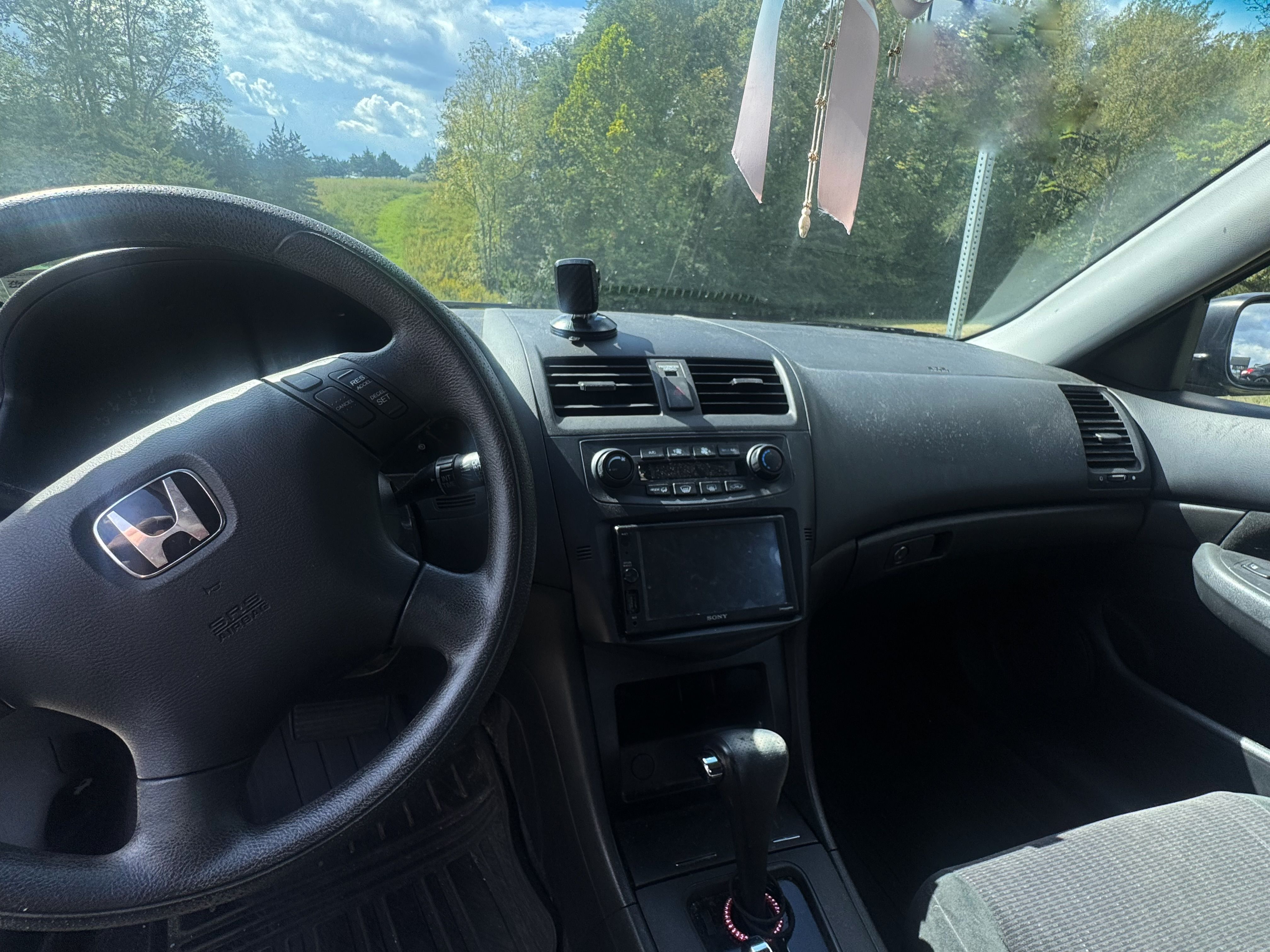 Used 2005 Honda Accord LX image 10