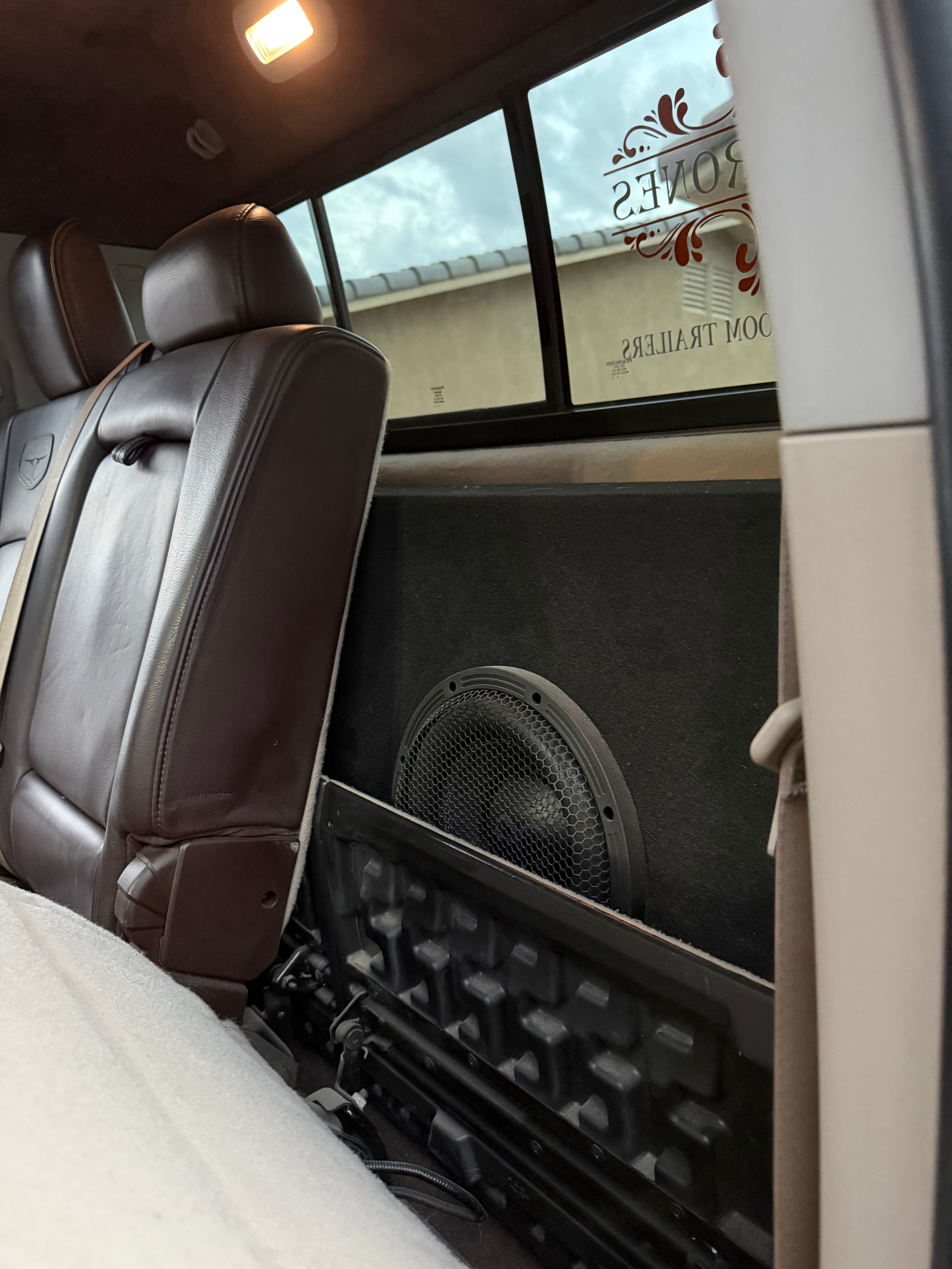 Used 2015 RAM 3500 Laramie Longhorn w/ Convenience Group AWD/4WD image 15