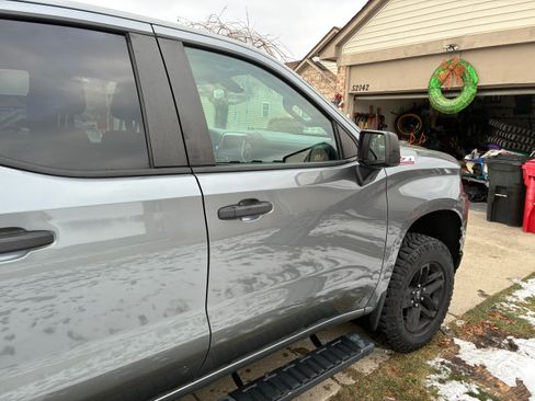 Used 2020 Chevrolet Silverado 1500 Custom Trail Boss w/ Custom Convenience Package image 11