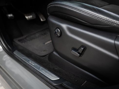 Used 2020 Jeep Grand Cherokee SRT w/ Trailer Tow Group IV image 27