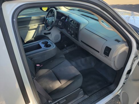 Used 2012 GMC Sierra 1500 W/T image 11