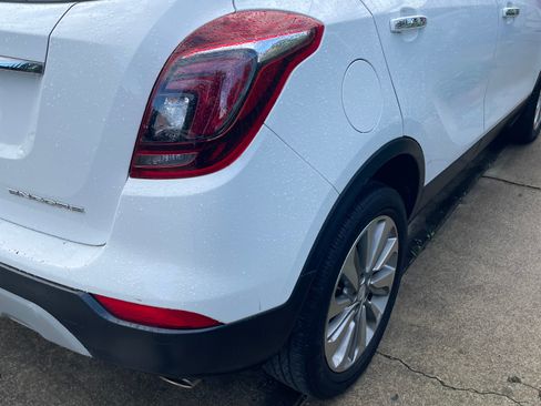 Used 2018 Buick Encore Preferred image 13