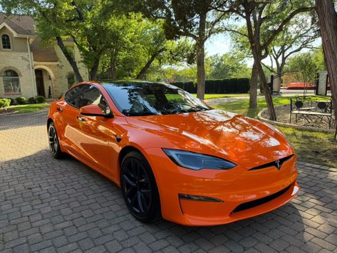 Used 2024 Tesla Model S AWD/4WD image 1