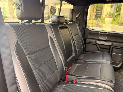 Used 2018 Ford F150 Raptor w/ Equipment Group 802A Luxury image 9