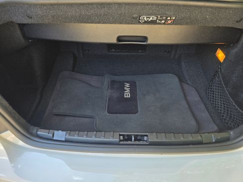 Used 2011 BMW 128i Convertible RWD image 18