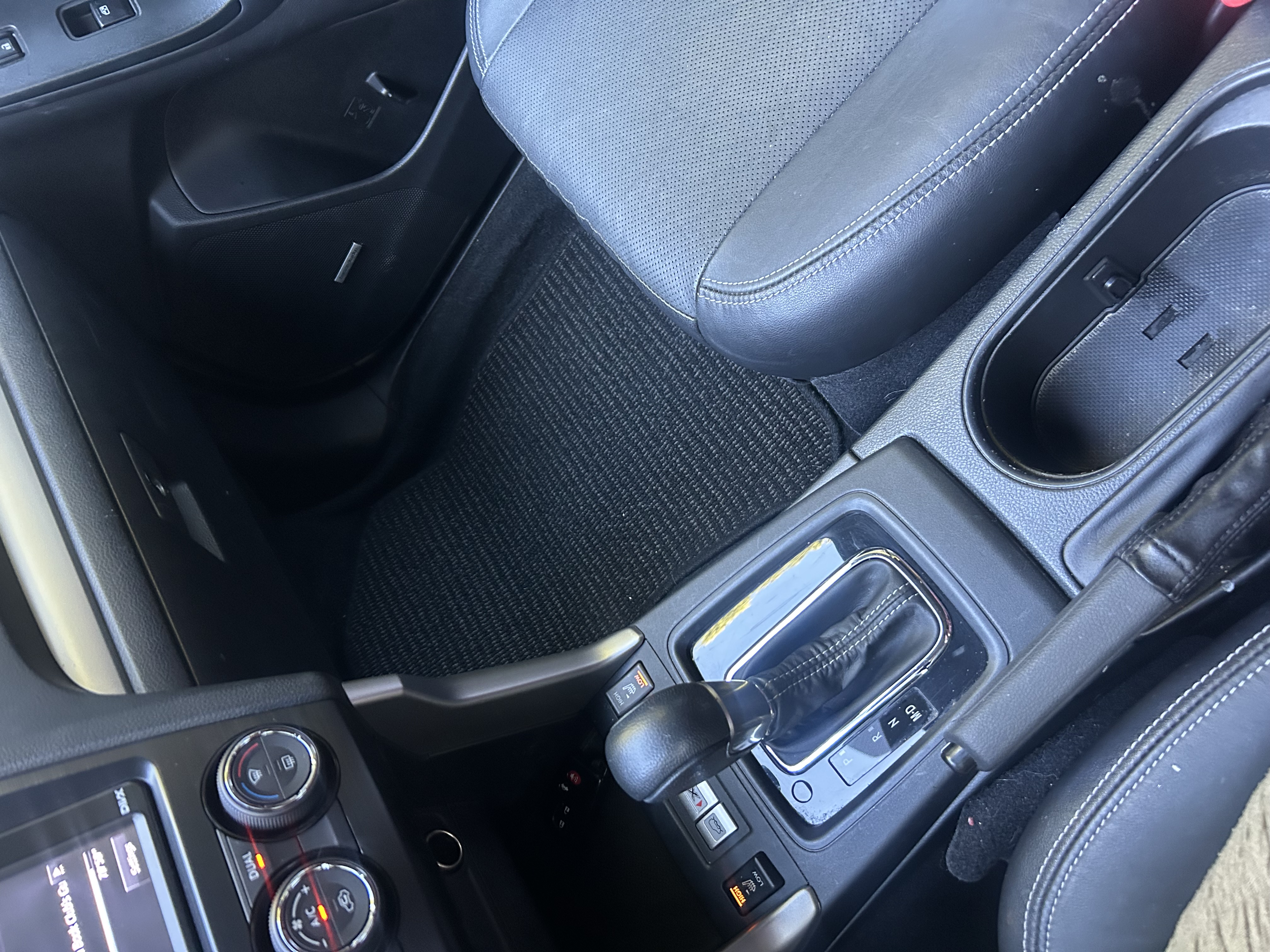Used 2015 Subaru Forester 2.0XT Touring w/ Eyesight & Navigation System AWD/4WD image 13