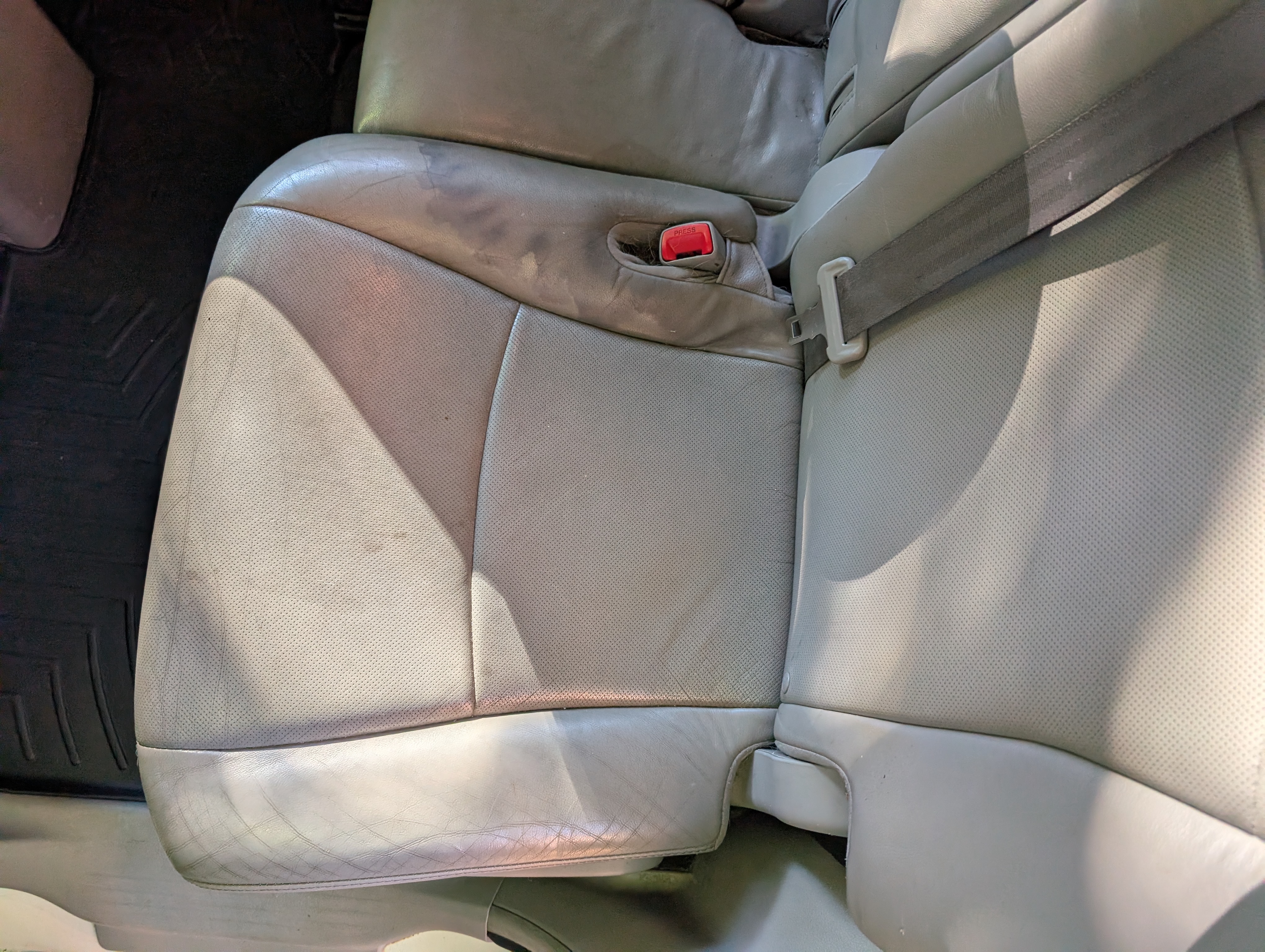 Used 2013 Toyota Highlander Limited AWD/4WD image 22