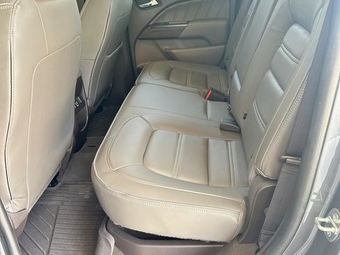 Used 2021 GMC Canyon Denali image 17