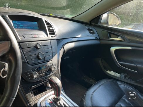 Used 2011 Buick Regal CXL w/ RL3 Preferred Equipment Group FWD image 5