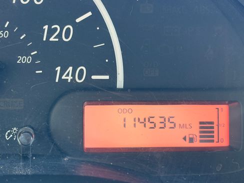 Used 2016 Nissan Versa S FWD image 13