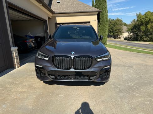Used 2021 BMW X5 M50i image 8