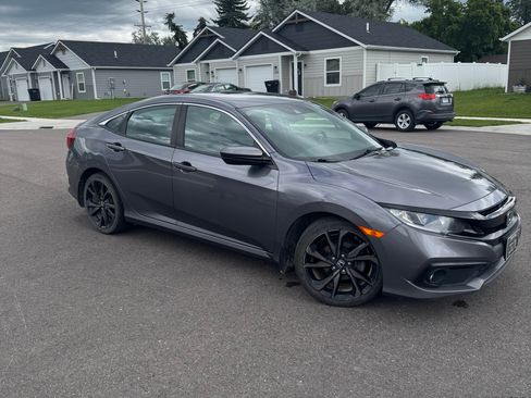 Used 2020 Honda Civic Sport image 6