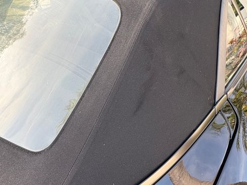 Used 2001 Porsche 911 Carrera 4 image 10