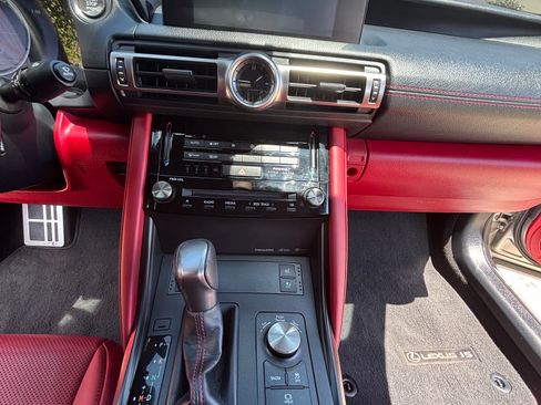 Used 2021 Lexus IS 350 F Sport RWD image 15