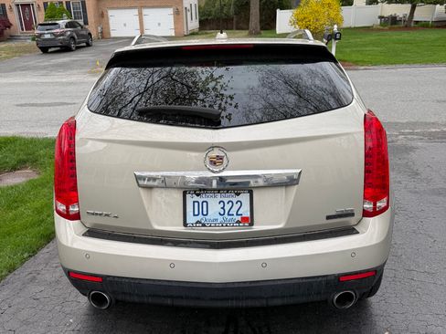Used 2016 Cadillac SRX Premium AWD/4WD image 4