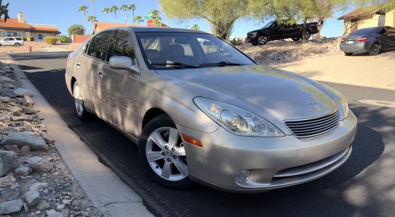 Used 2005 Lexus ES 330 w/ Preferred Accessory Pkg FWD image 4