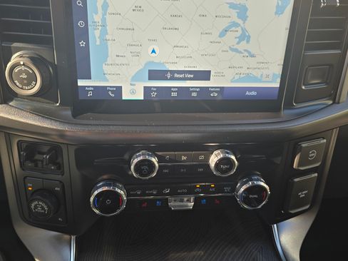 Used 2023 Ford F150 Platinum w/ Equipment Group 701A High image 8