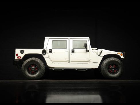 Used 1999 HUMMER H1 4-Door Hard Top image 4