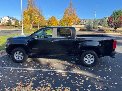 Used 2019 Chevrolet Colorado W/T w/ WT Convenience Package image 10