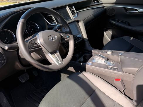 Used 2024 INFINITI QX50 Luxe image 8