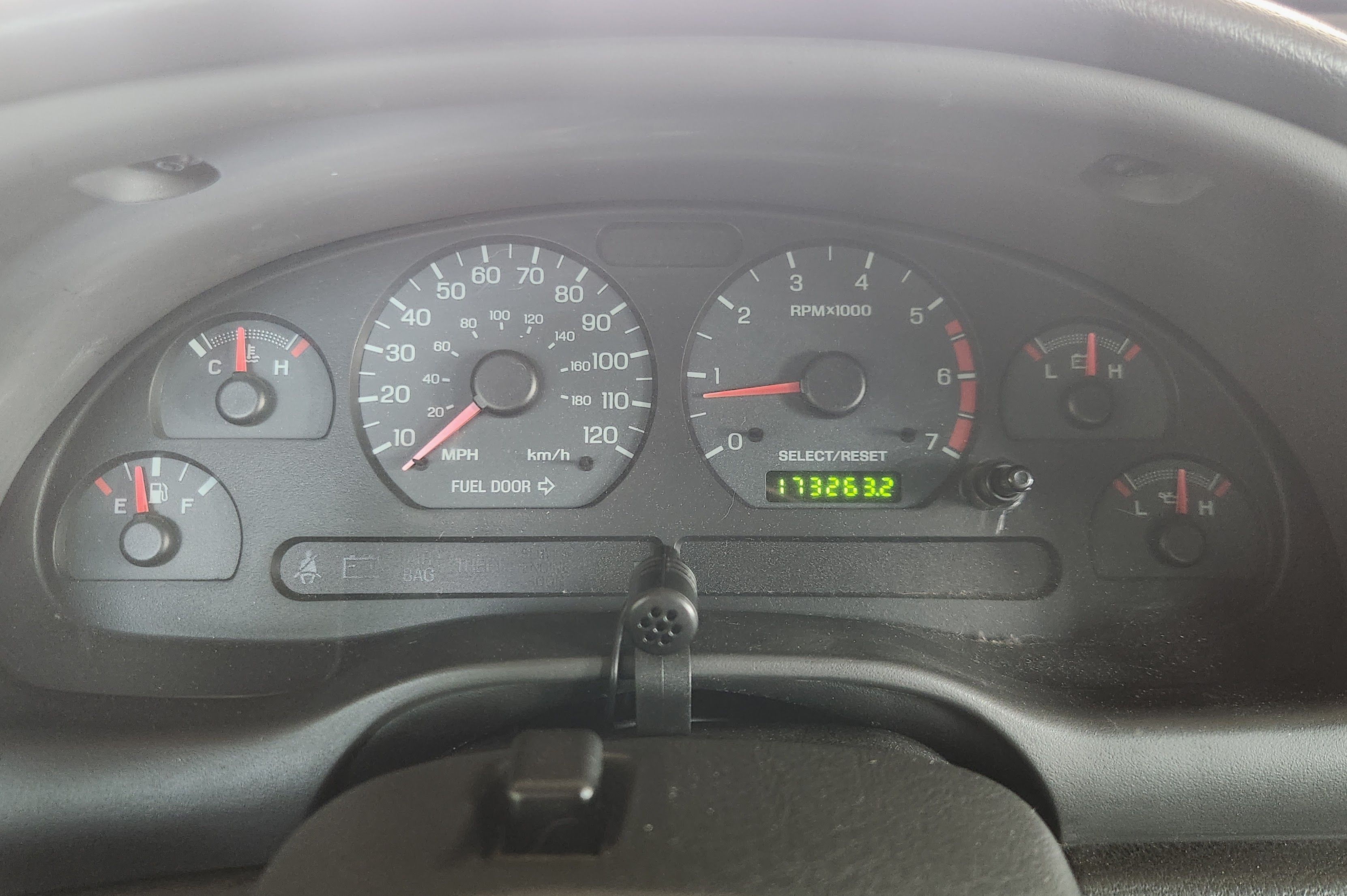 Used 2004 Ford Mustang Premium RWD image 20