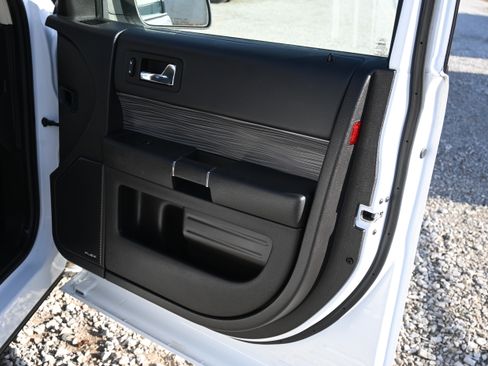 Used 2019 Ford Flex SEL w/ Equipment Group 202A image 25