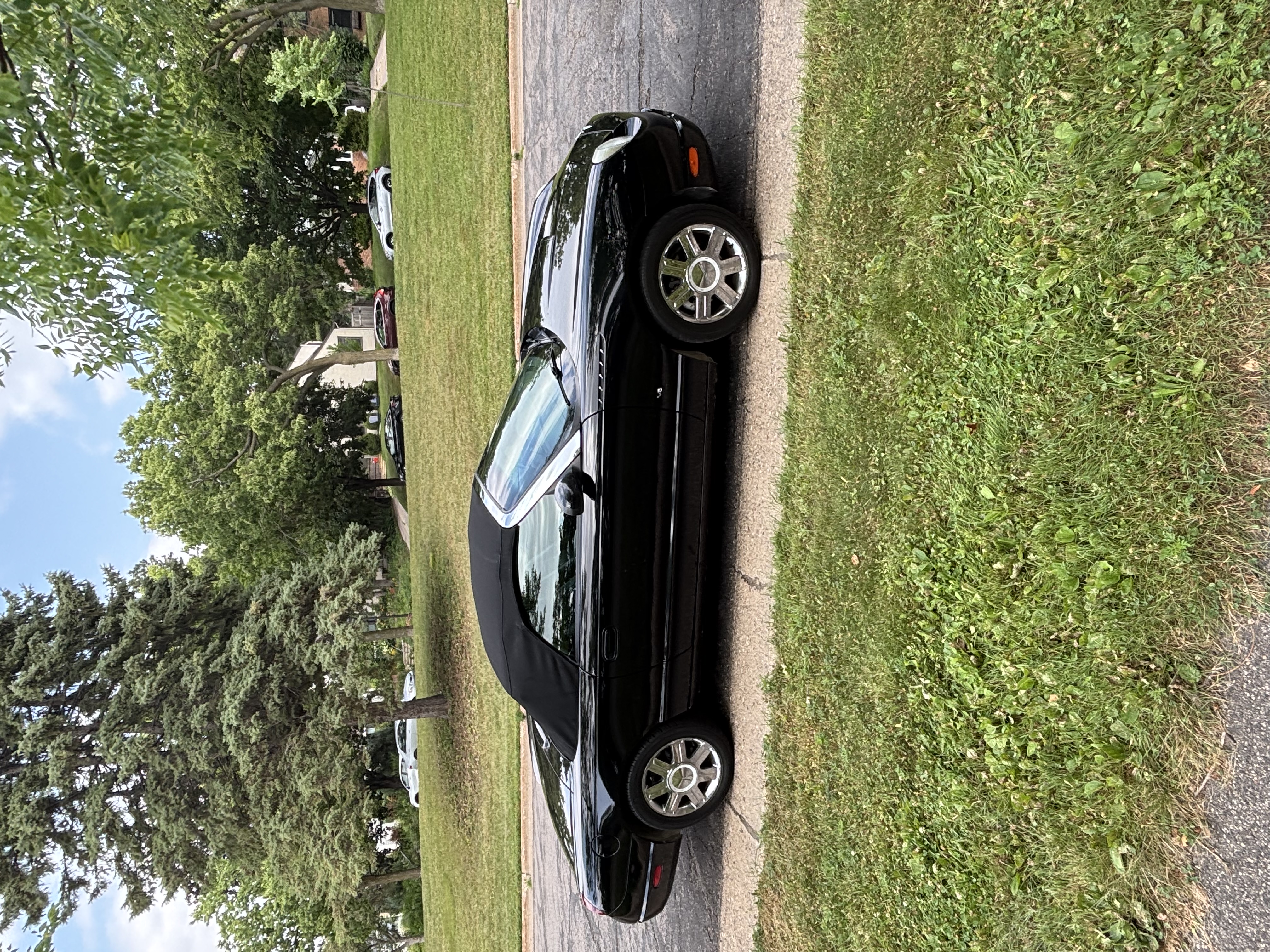 Used 2004 Ford Thunderbird RWD image 6