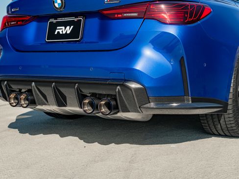 Used 2026 BMW M4 xDrive Competition image 9