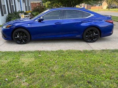 Used 2022 Lexus ES 300h F Sport
