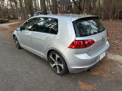 Used 2015 Volkswagen GTI Autobahn image 4