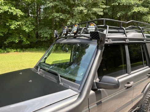 Used 2004 Land Rover Discovery S AWD/4WD image 14