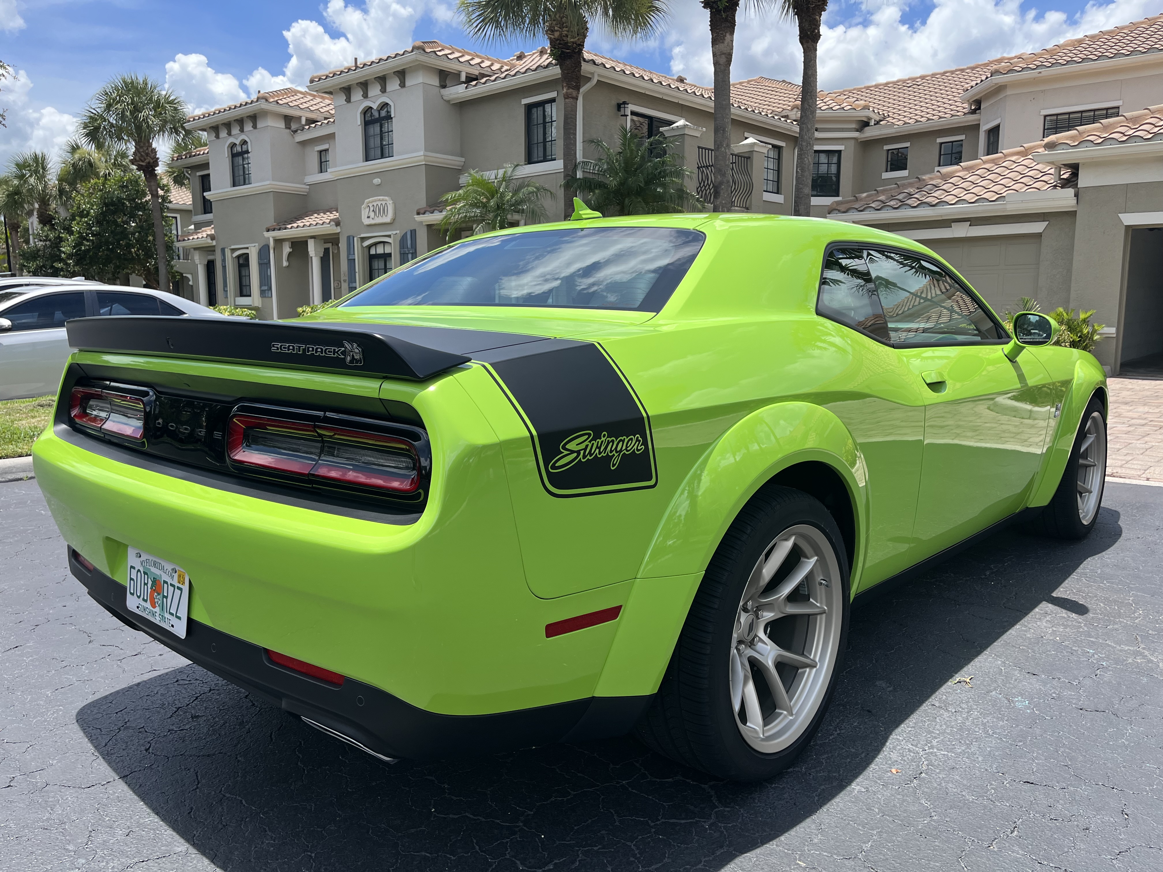 Used 2023 Dodge Challenger R/T Scat Pack RWD image 2
