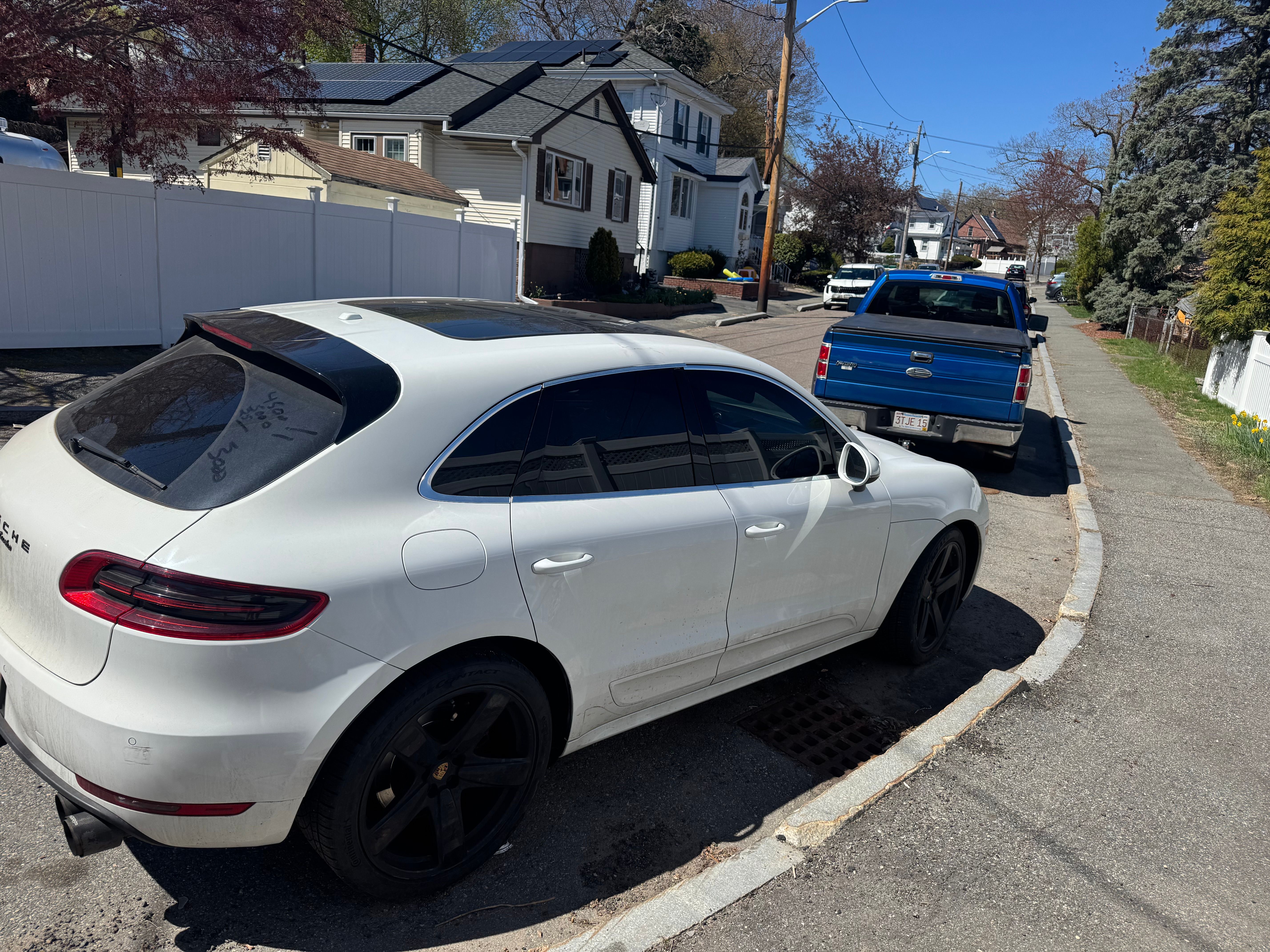 Used 2016 Porsche Macan Turbo AWD/4WD image 10