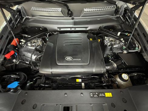 Used 2023 Land Rover Defender 90 S AWD/4WD image 23